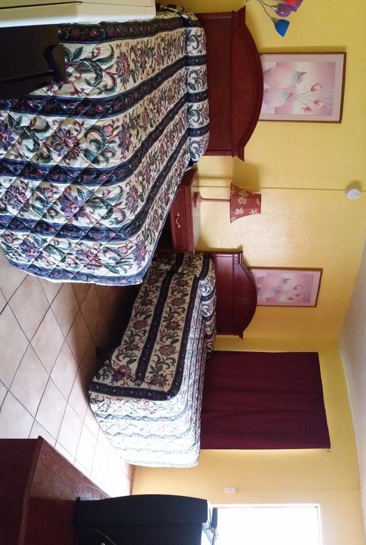 Holly Hill Twi Light Motel מראה חיצוני תמונה